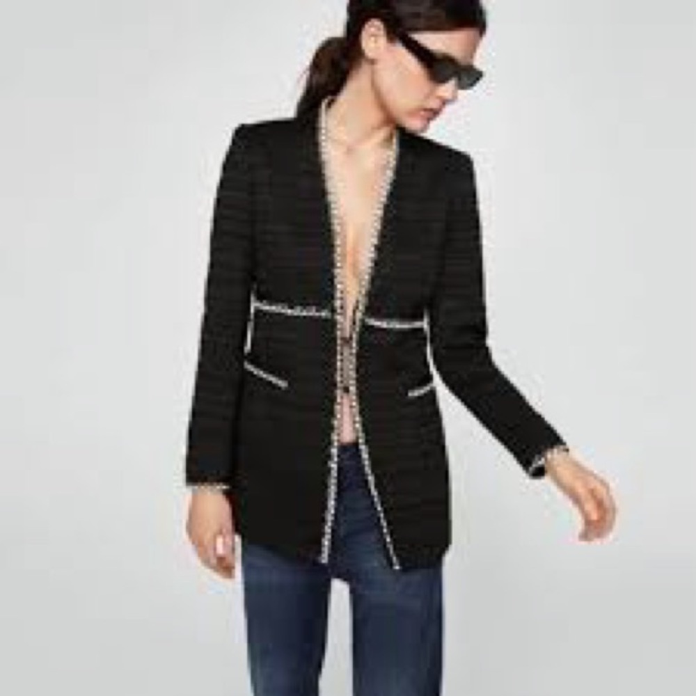 ZARA BASIC wool blend black blazer with white trim (M)